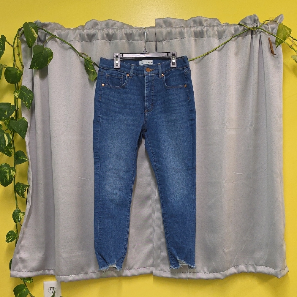 LOFT Women's Cropped Blue Jeans